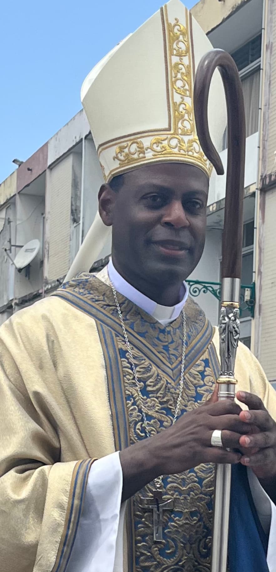 Mgr Philippe Guiougou - Évêque de Guadeloupe